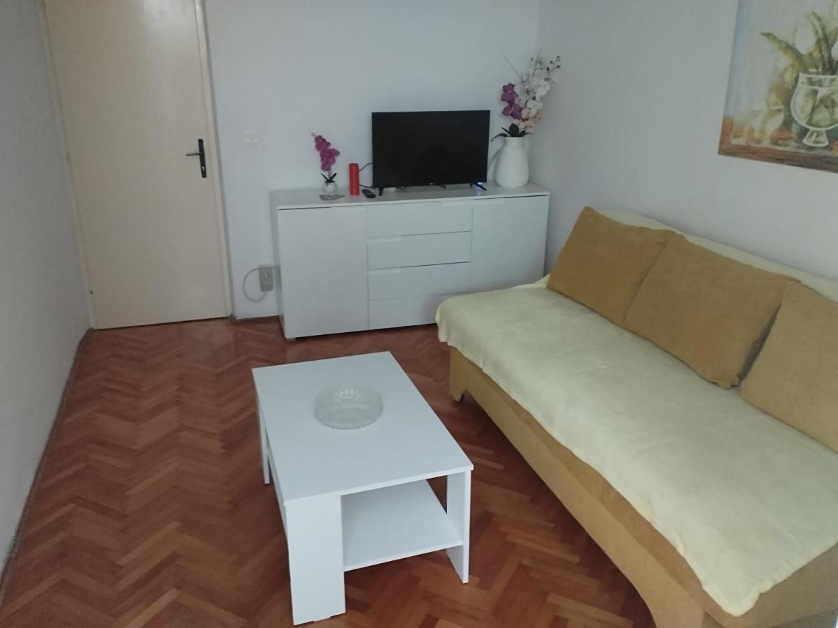 Apartments Piko2 Jelsa  Ngoại thất bức ảnh